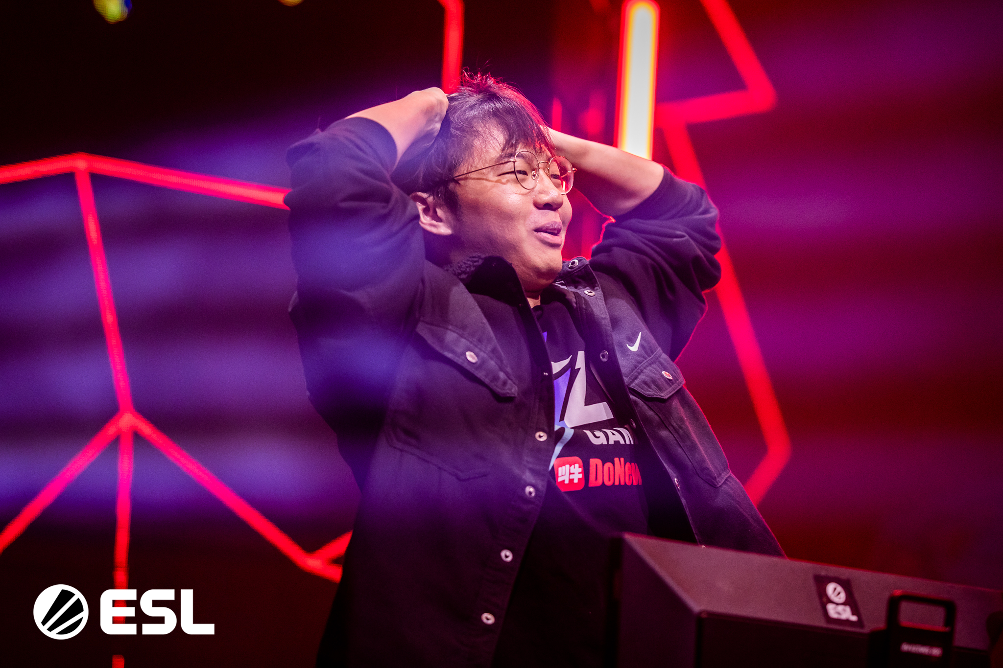 中国星际争霸第一人李培楠斩获世界冠军