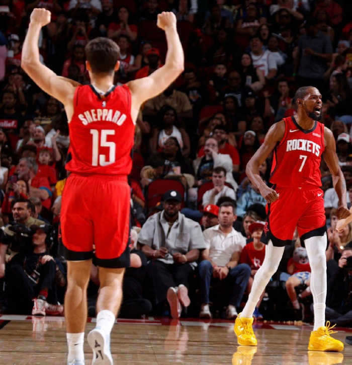 火箭更衣室矛盾升级 休斯顿球队面临内部动荡