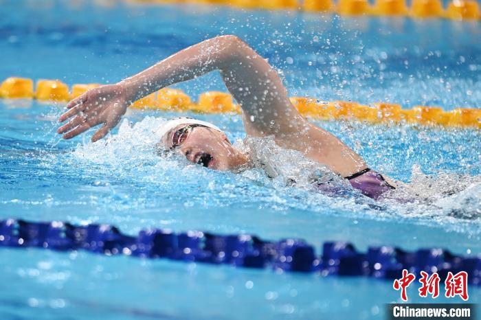 覃海洋成都大运会再夺蛙泳金牌 中国队游泳项目